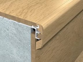 Профиль для ступеней Quick-Step Incizo - с алюминия  (17х71х2150)