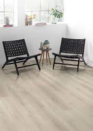 Ламинат Egger Classic-Aqva EL2112.1787953 Дуб Пино Светло-серый V4 8/32 (0,2493кв.м)(1,9948м2/уп)8 шт