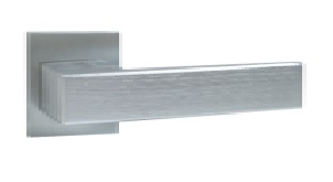 Ручка Quattro RB Q 06.50 SB/щітка. срібна квадратна розетка