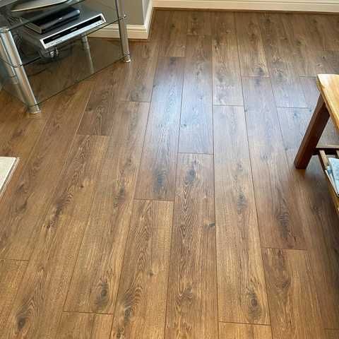 Ламинат Balterio Excellent 4V 33 676 Дуб Баррик 33/8 4V (0,2413кв.м/шт)(9шт/уп=2,172кв.м.)