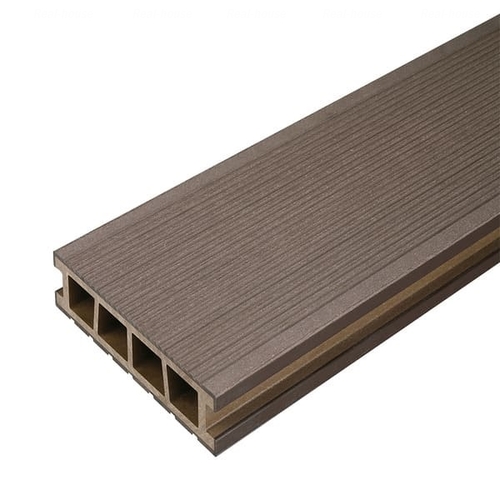 Террасная доска Berg Deck брашированная (25*150*2400мм) 03 Орех (1шт/0,36кв.м)