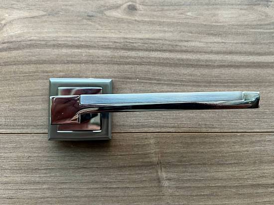 Дверные ручки Morelli Exclusive Dyi MH-39 SC/CP-S ЦАМ матовый хром /полированный хром