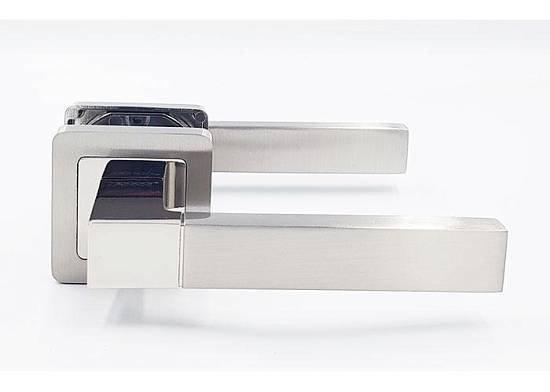 Ручка Trion на квадратній розетці Anche 74 AL-AL SN/CP (нікель/хром)