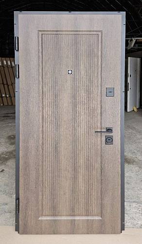 Двері Вхідні Булат В-85(квадро) мод.272/238 Дрімвуд темний/Слонова кістка суперм(Кале)950 права Сдн