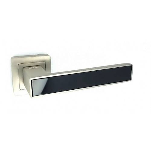 Ручка Trion на квадратній розетці Lion 74 AL MSN/MB