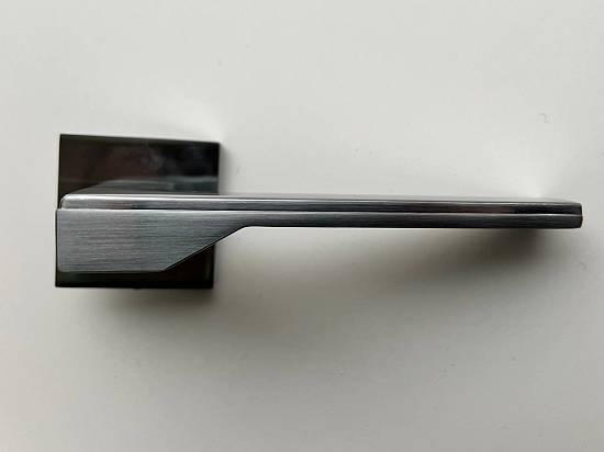 Дверні ручки Morelli Exclusive KUB MH-49 SC-S6 матовий хром