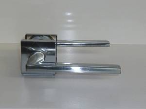 Ручка Trion на квадратной розете Mars 49 ЦАМ MCP перл.хром