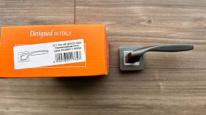 Дверные ручки Morelli Exclusive Dyi MH-45 GR/CP-S55 ЦАМShell графит/хром