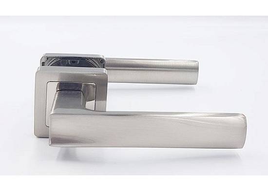 Ручка Trion на квадратной розете Terzo AL-AL BSN/NP перл.никель/хром