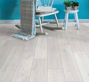 Ламінована підлога Peli Loft 4V 32/8 LF700 Дуб Північний 0,2025м2 (1290*157*8 мм) 8 шт/уп=1,62 м2