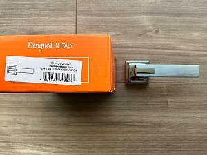 Дверные ручки Morelli Exclusive Dyi MH-43 SC/CP-S ЦАМ Jura матовый хром/полированый хром