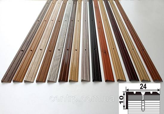 П-2(316)-21 Порог Омис(23,5*9мм) лестничный рифленый дуб мокко (1800мм)