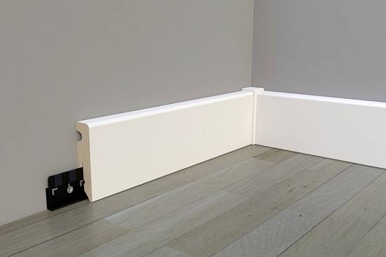 Плінтус Cezar MDF білий (100*16*2200)