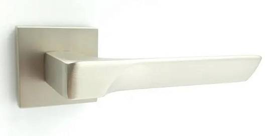 Ручка Trion на квадратній розетці ЦАМ Luca Capri 49 MSN