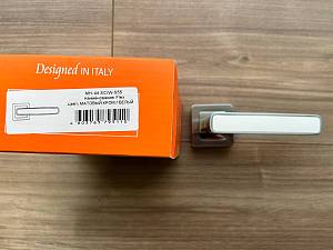 Дверные ручки Morelli Exclusive Dyi MH-44 SC/W- S55 ЦАМ матовый хром/белый