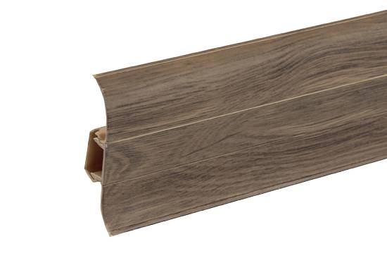 Плінтус Premium Cezar Матовий №108 Дуб Замковий (59*22*2500)