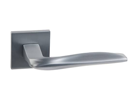 SIBA ECO Дверна ручка SALDA на розетці А04 хром матовий (55 55)