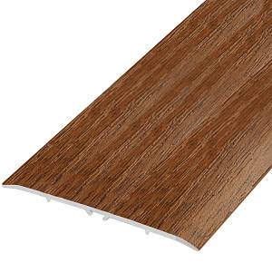 П-3(324)-17 Порог Омис (20*25мм) лестничный рифленый орех лесной (1800мм)